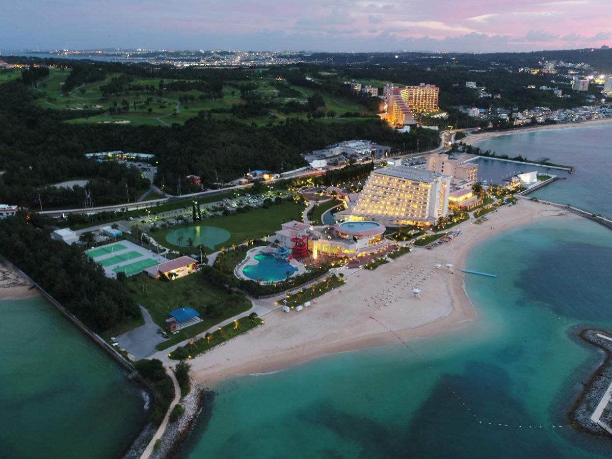 Sheraton Okinawa Sunmarina Resort Onna Extérieur photo