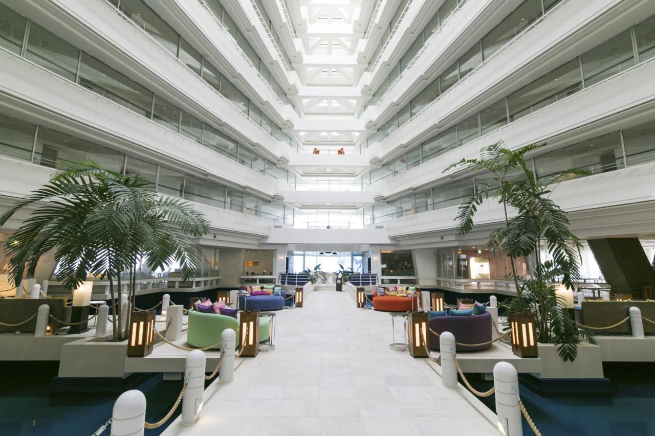 Sheraton Okinawa Sunmarina Resort Onna Extérieur photo
