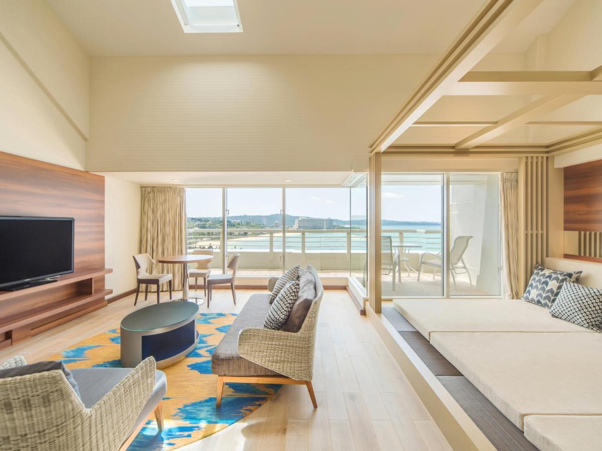 Sheraton Okinawa Sunmarina Resort Onna Chambre photo